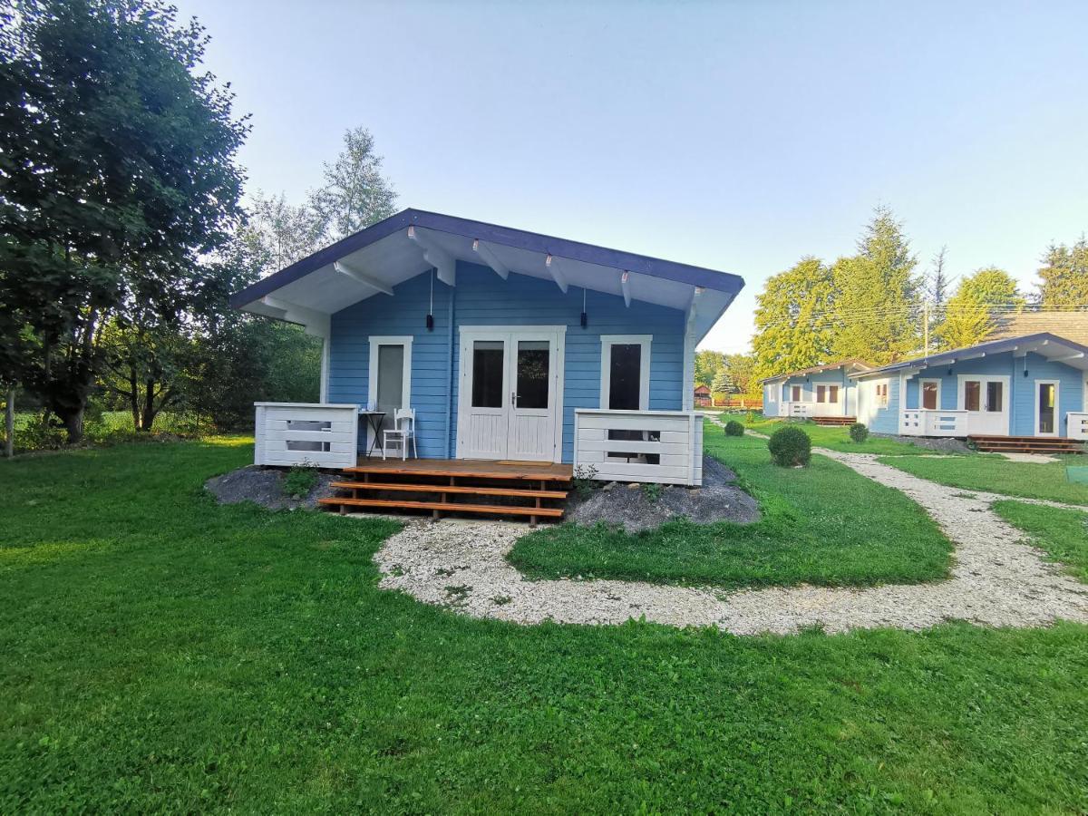 Stary Waliszow Domek Caloroczny Na Wylacznosc Niebieska Osada Nad Gorskim Potokiem מראה חיצוני תמונה